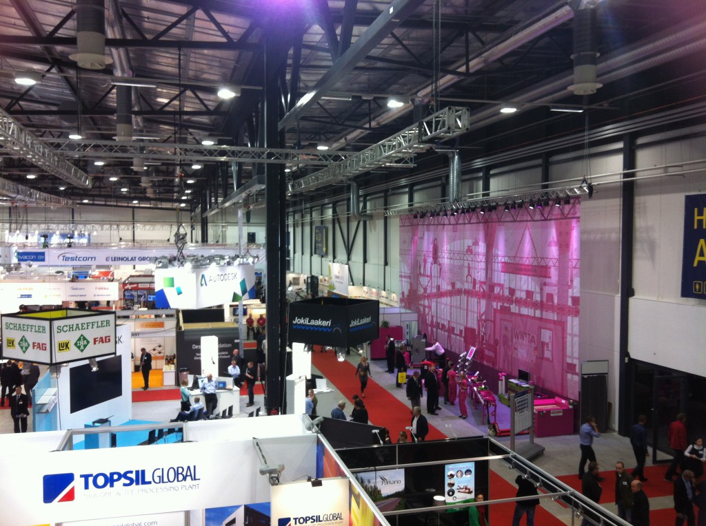 The Queen of the party. The Queen of the party.