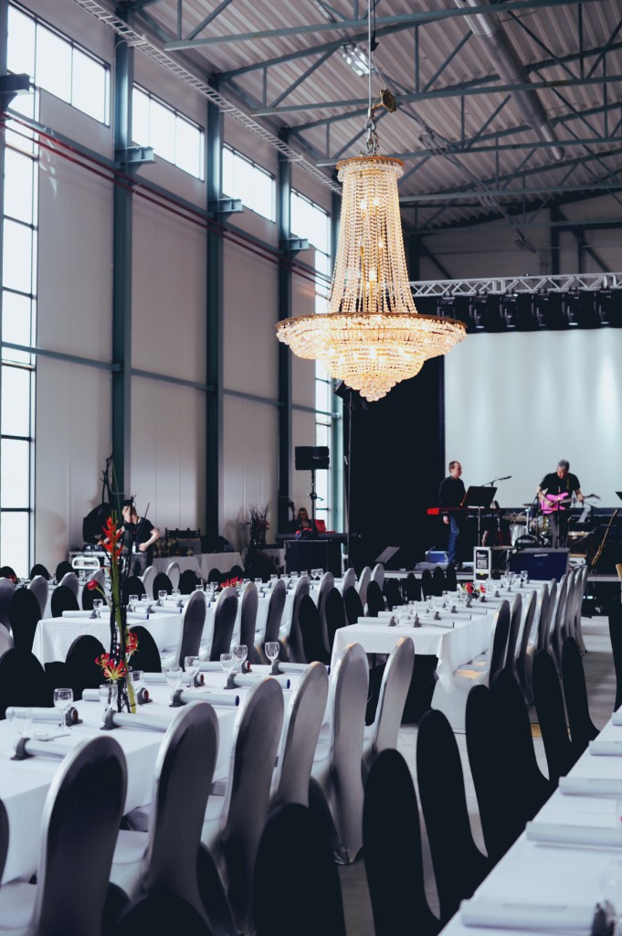 Teollisuushallista juhlasaliksi