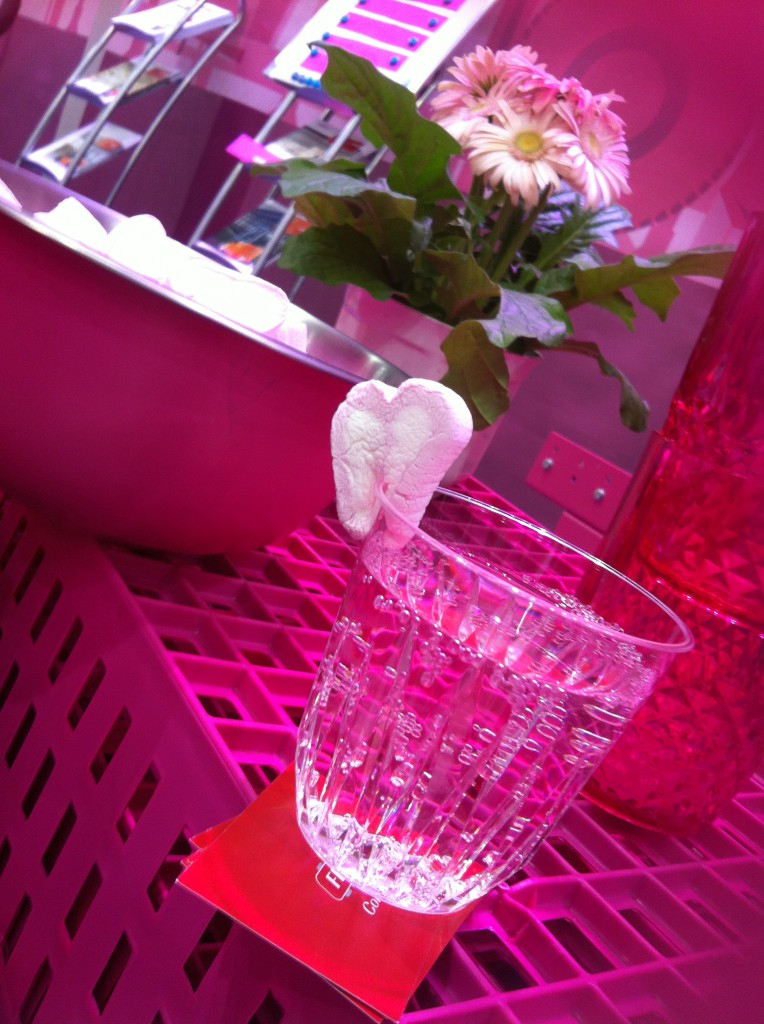 Pinkki drinkki. Pinkki drinkki.